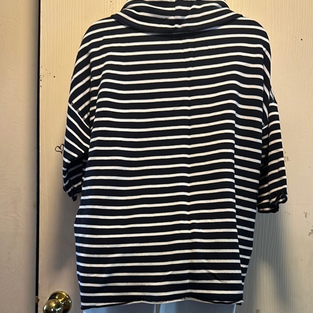 Gap M Petite Black & White Striped Roll Neck Top - Relaxed Fit, Short Sleeve - Picture 5 of 12